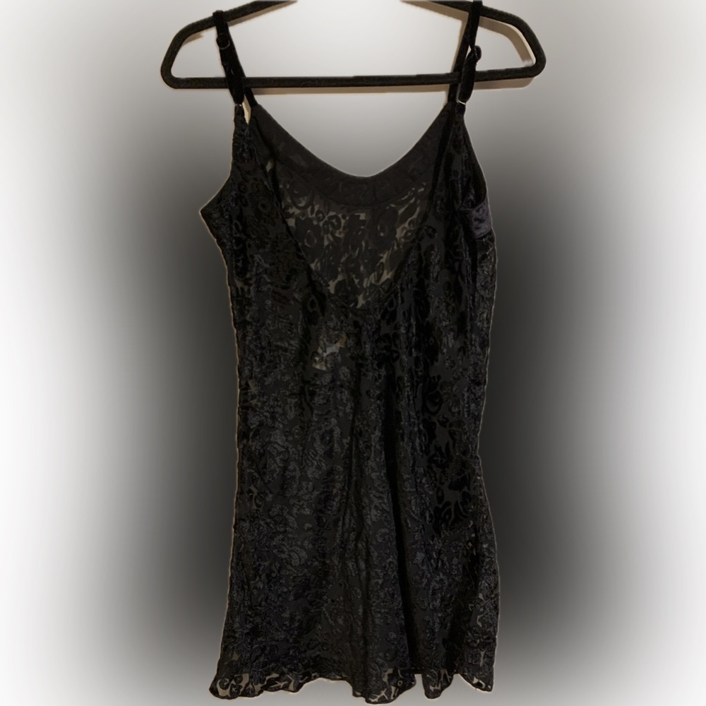 Victoria's Secret Vintage Gold Label Black Floral Burnout Slip Dress Nightie - Picture 7 of 7